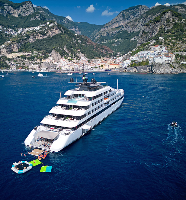 Emerald Sakara in Amalfi Coast, Italy