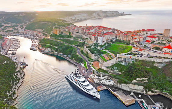 Emerald Azzurra in Bonifacio Corsica