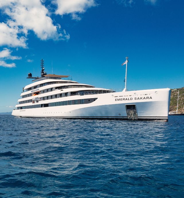 Emerald Sakara, St Barts